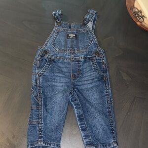 Oshkosh denim classic overalls for babies! 6m EUC
